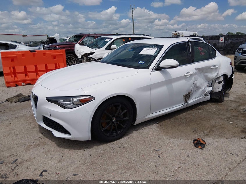 2020 ALFA ROMEO GIULIA auction photo 2