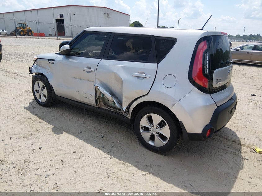 2016 KIA SOUL auction photo 3