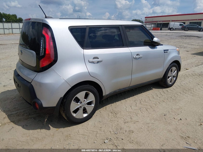 2016 KIA SOUL auction photo 4