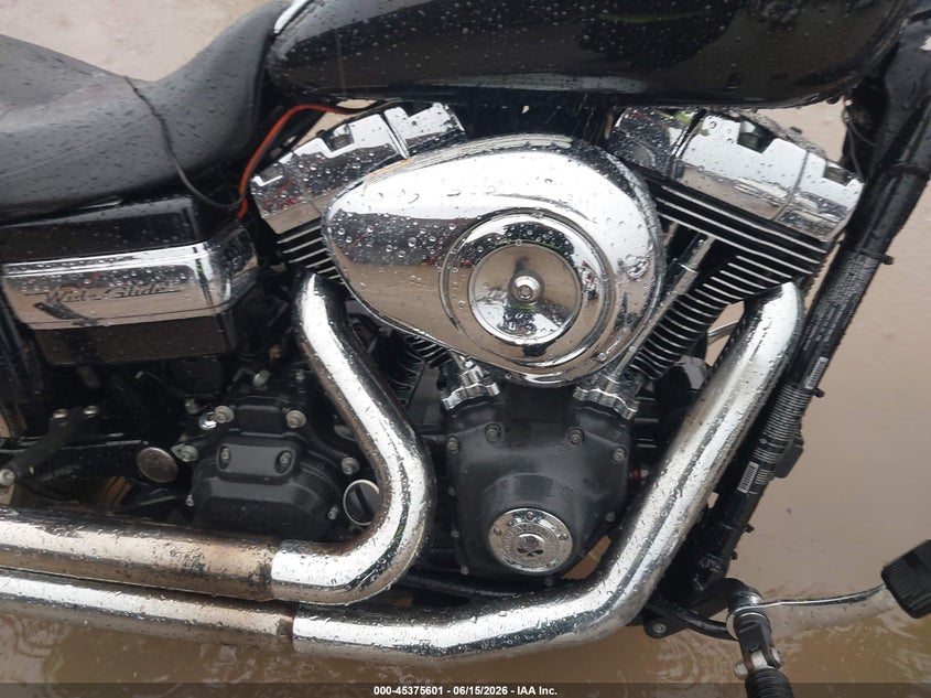 2013 Harley-Davidson Fxdwg Dyna Wide Glide VIN: 1HD1GPM10DC330008 Lot: 45375601