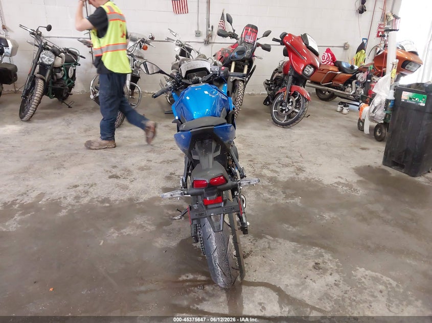 2026 Suzuki Gsx800 F VIN: JS1EM13B5T7100453 Lot: 45375647