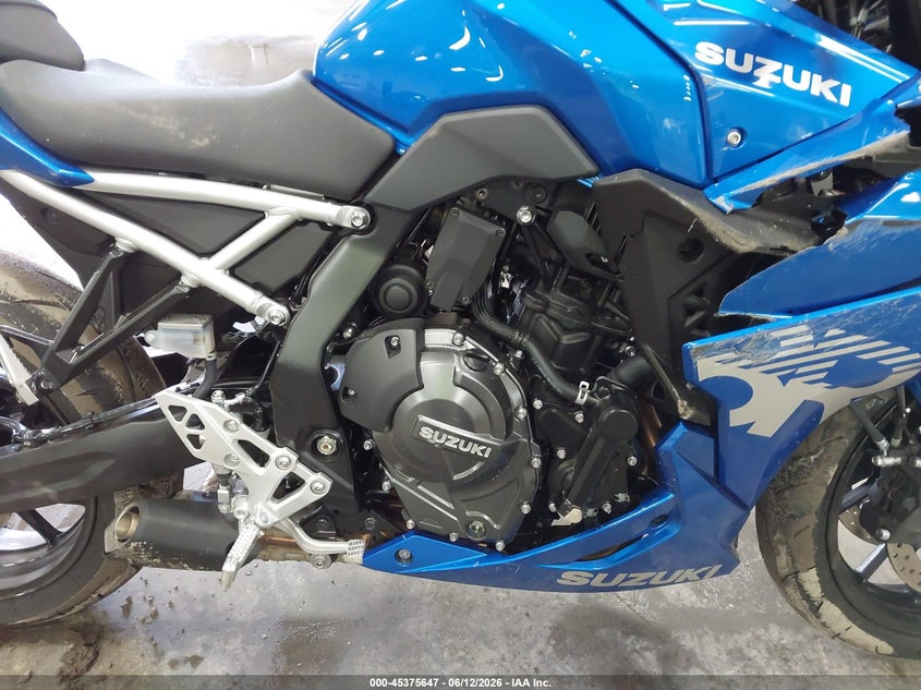 2026 Suzuki Gsx800 F VIN: JS1EM13B5T7100453 Lot: 45375647