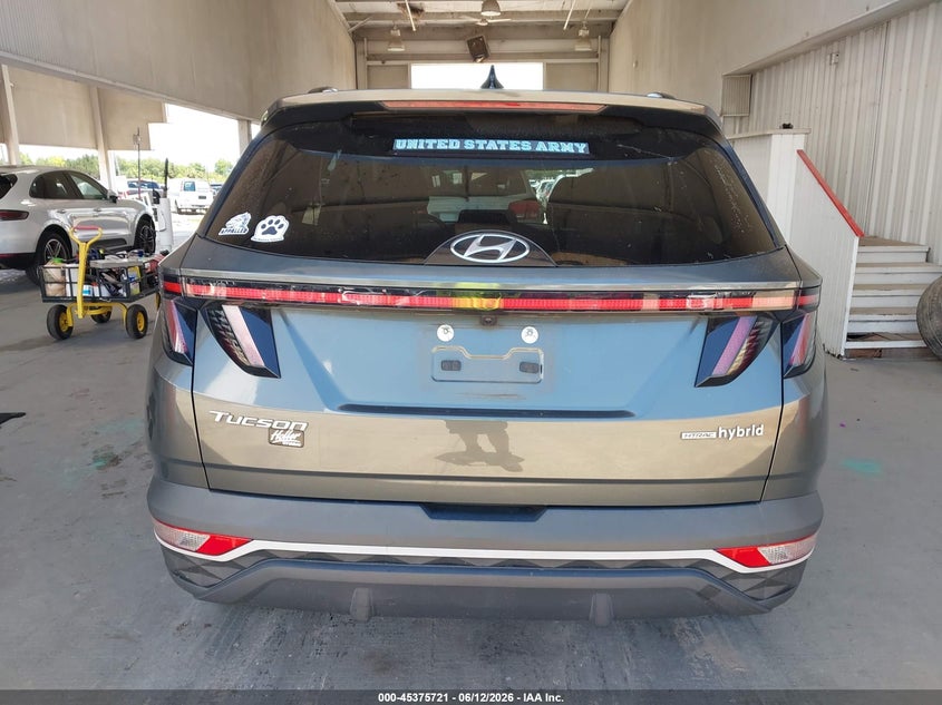 2022 HYUNDAI TUCSON HYBRID SEL CONVENIENCE — Photo 16