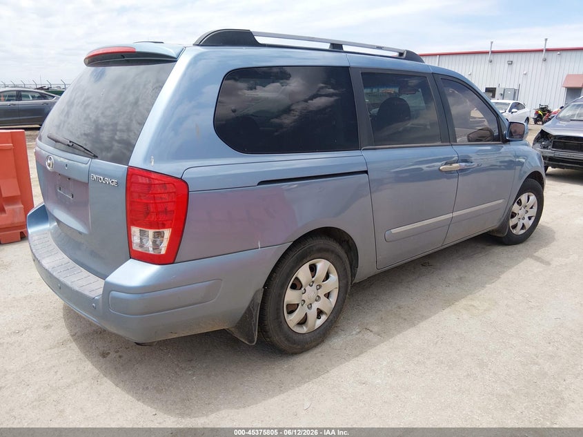2008 HYUNDAI ENTOURAGE auction photo 4