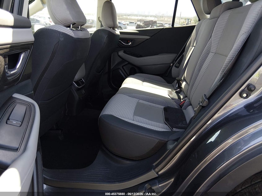 2025 SUBARU OUTBACK auction photo 8