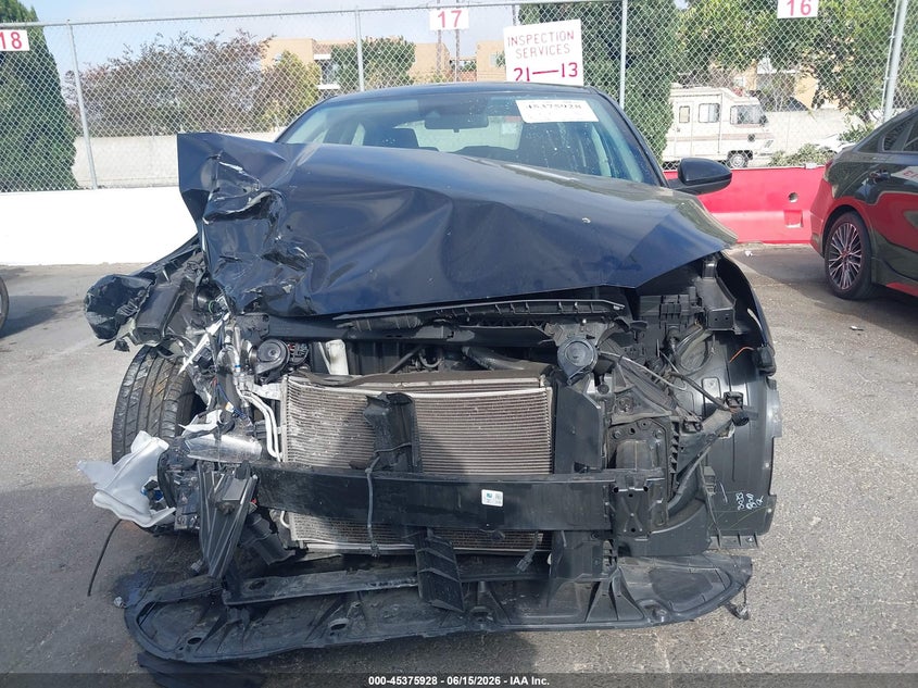 VIN 3KPF24AD7ME283555 2021 KIA FORTE LXS