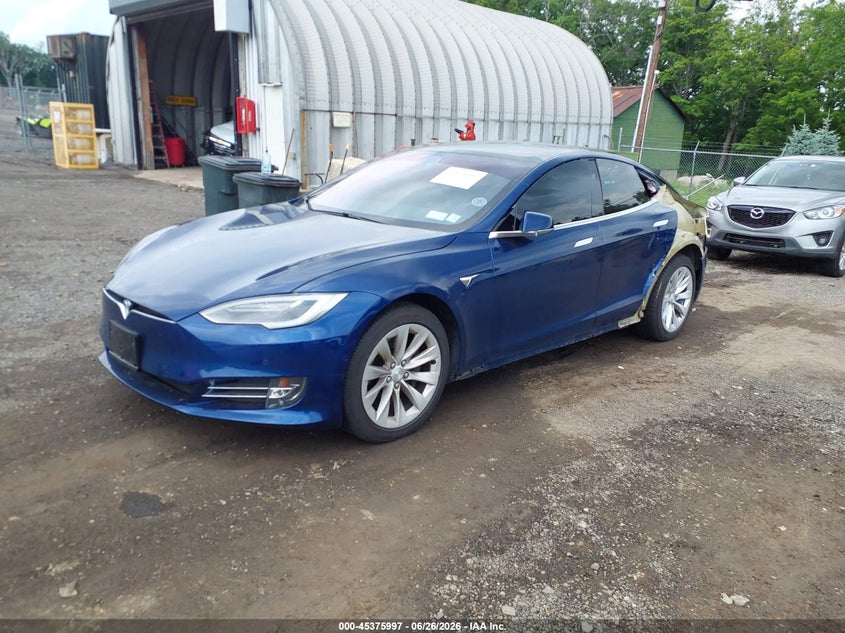 2018 Tesla Model S 100d/75d/P100d 5YJSA1E27JF265071 photo 1