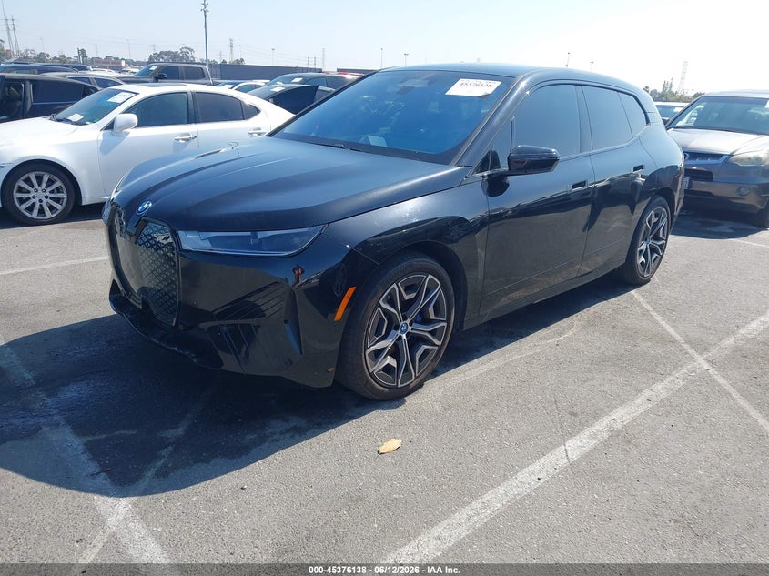 2025 BMW IX auction photo 2