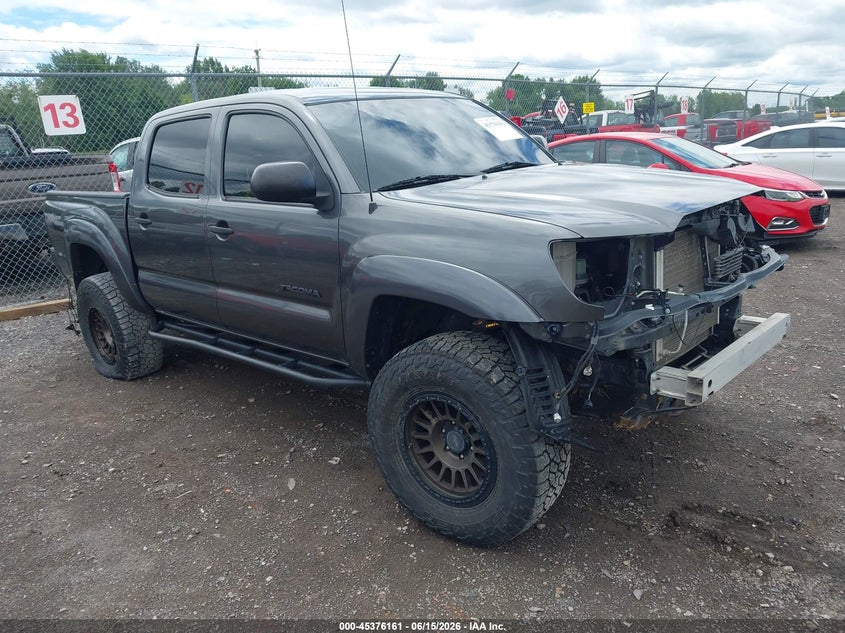 2015 TOYOTA TACOMA BASE V6