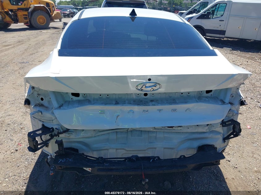 VIN 5NPLS4AG1NH058977 2022 HYUNDAI ELANTRA SEL