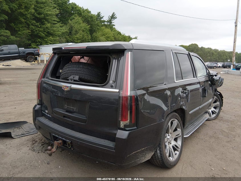 2016 CADILLAC ESCALADE auction photo 4
