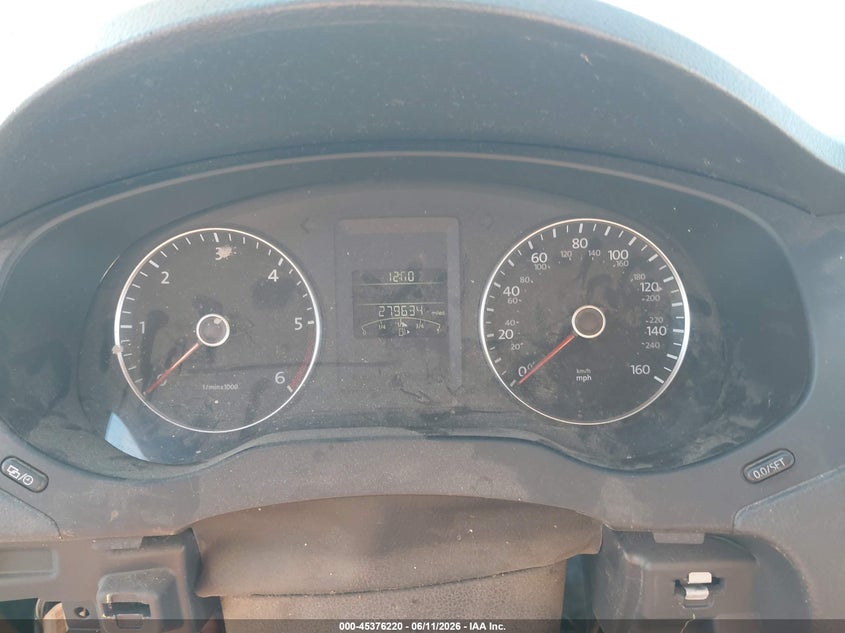 2012 VOLKSWAGEN JETTA auction photo 7