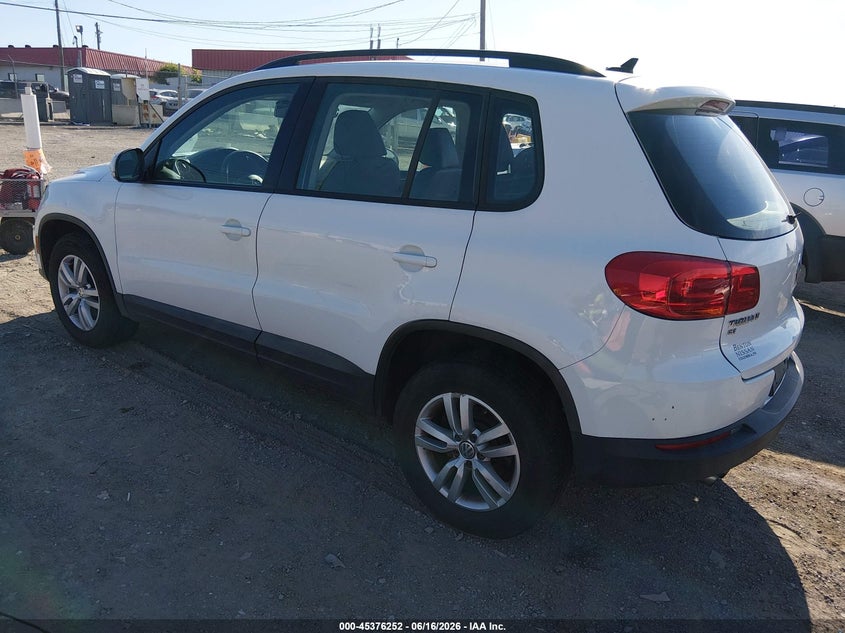 2017 VOLKSWAGEN TIGUAN auction photo 3