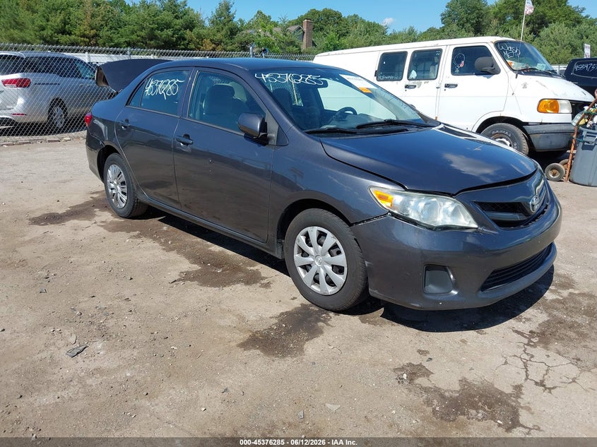 Vin: 5yfbu4ee8cp070381, lot: 45874271, toyota corolla l 2012 img_1