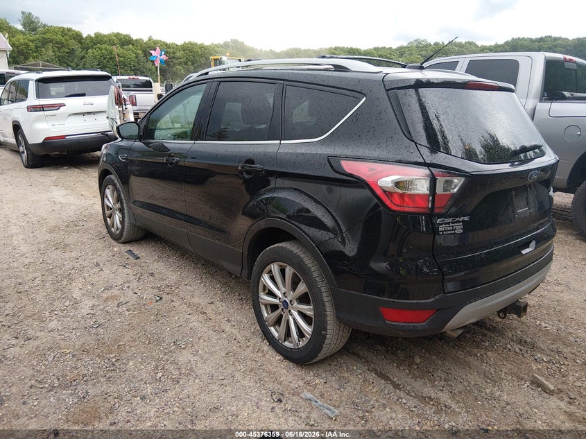VIN 1FMCU9J97HUD86547 2017 FORD ESCAPE TITANIUM