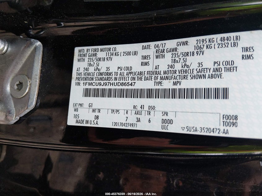 VIN 1FMCU9J97HUD86547 2017 FORD ESCAPE TITANIUM
