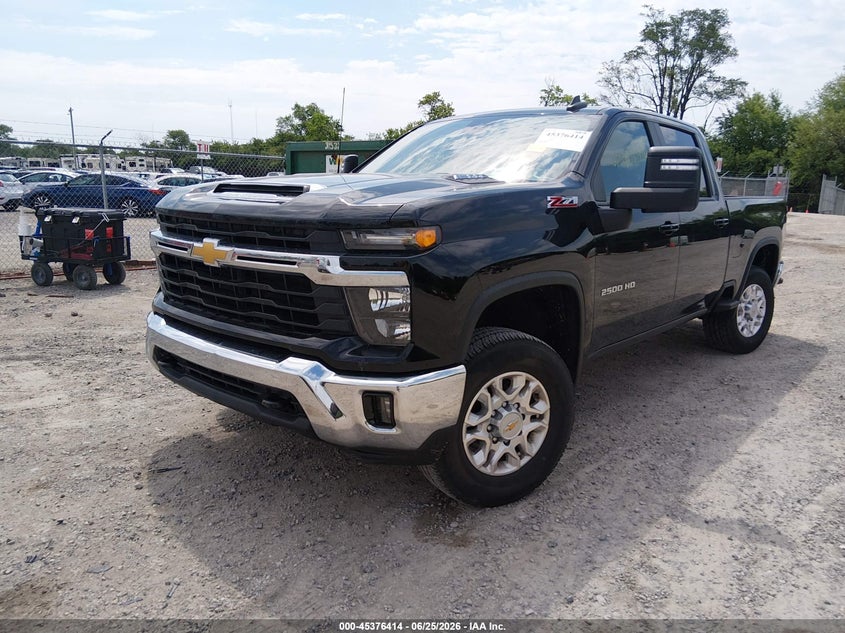 2024 CHEVROLET SILVERADO 2500HD auction photo 2