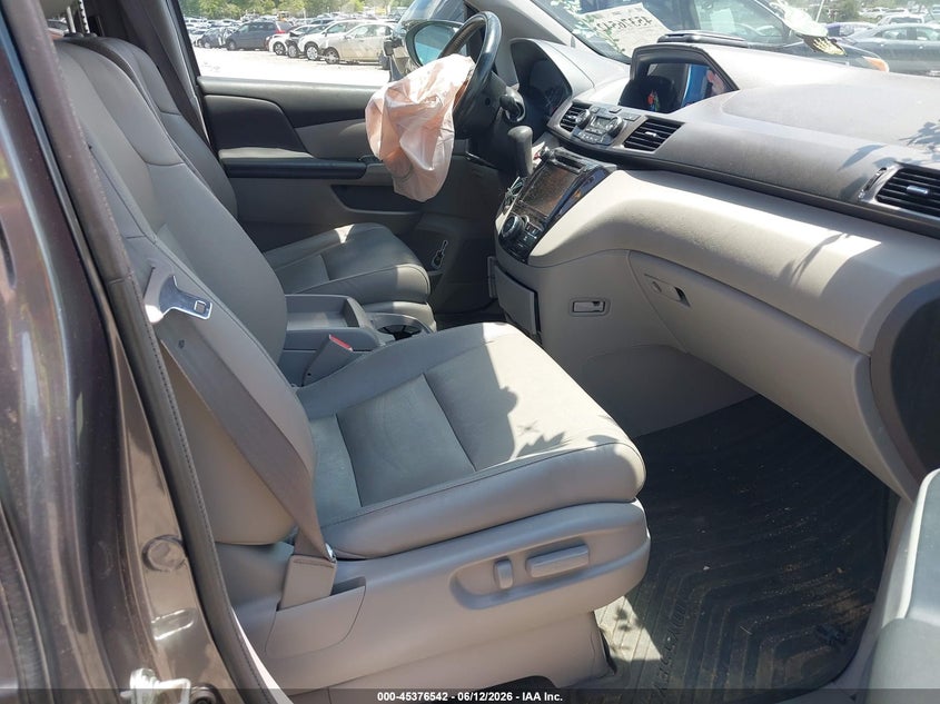 2016 HONDA ODYSSEY auction photo 5