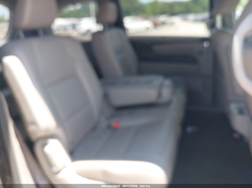 2016 HONDA ODYSSEY auction photo 8