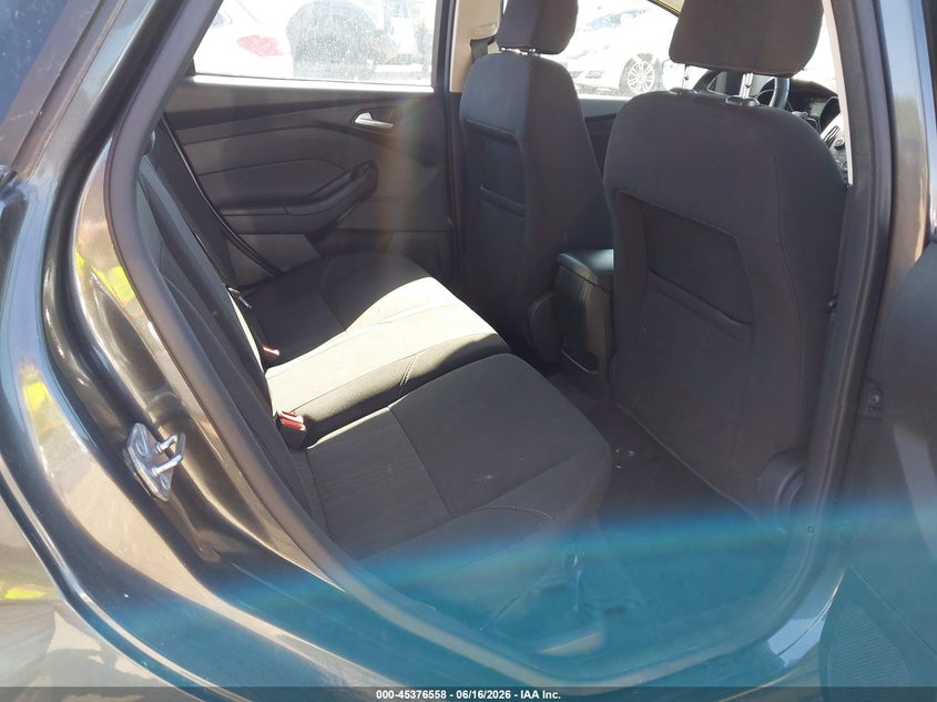 2017 FORD FOCUS auction photo 8