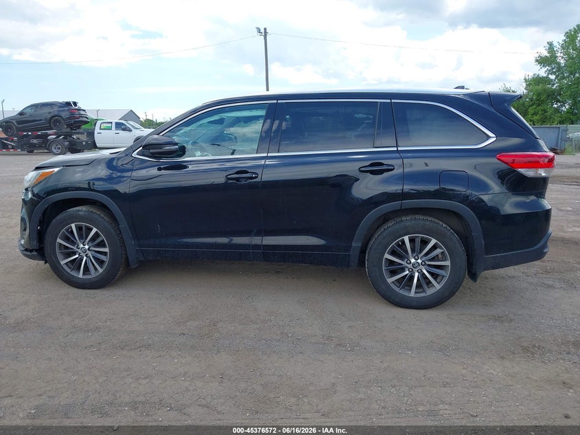 VIN 5TDJZRFH0HS475099 2017 TOYOTA HIGHLANDER XLE