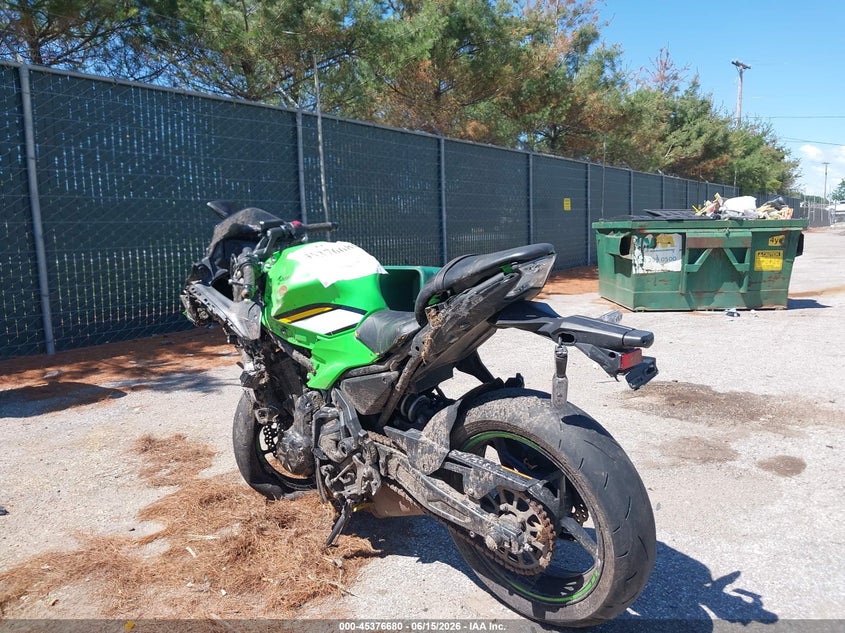 2025 KAWASAKI EX650 649 CC(VIN: ML5EXEP12SDAD8508