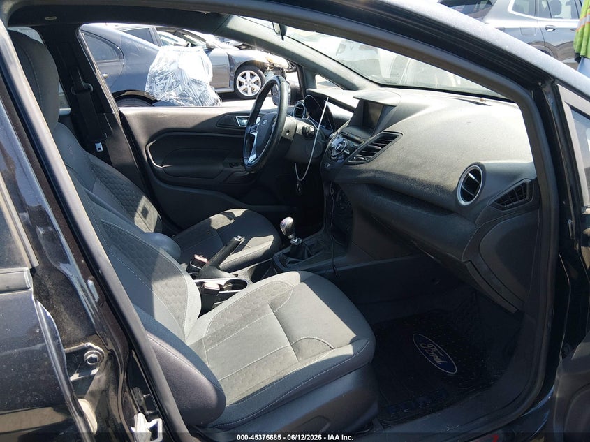 2014 FORD FIESTA auction photo 5