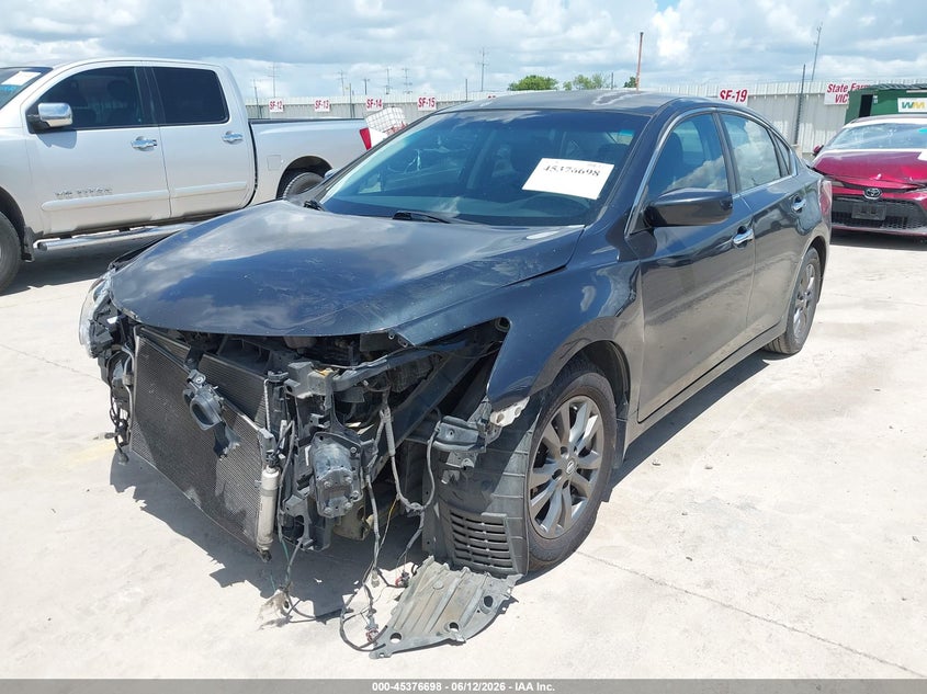 2015 Nissan Altima 2.5 S 1N4AL3AP3FN901258 photo 1