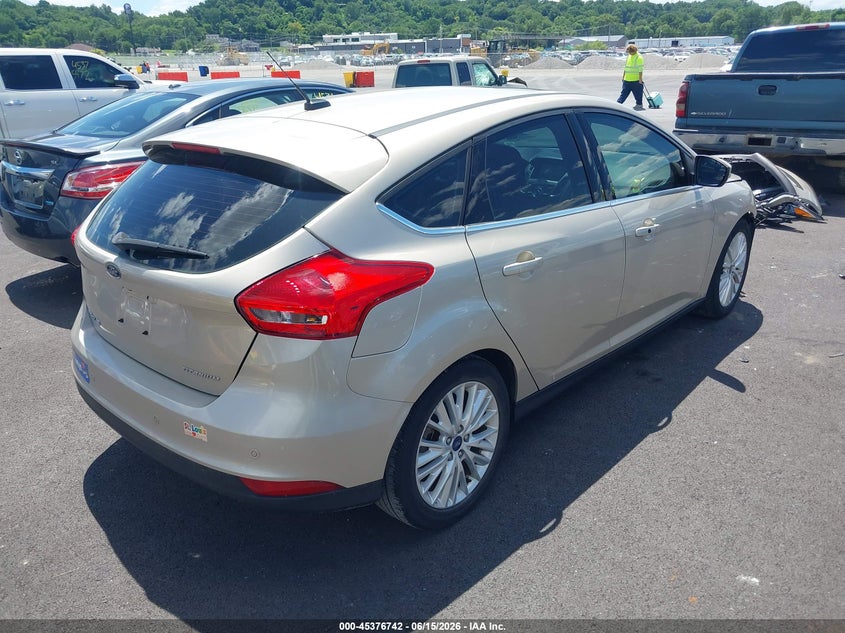 VIN 1FADP3N28HL324709 2017 FORD FOCUS TITANIUM