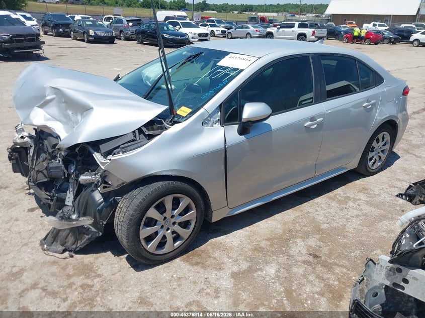 2021 TOYOTA COROLLA auction photo 2