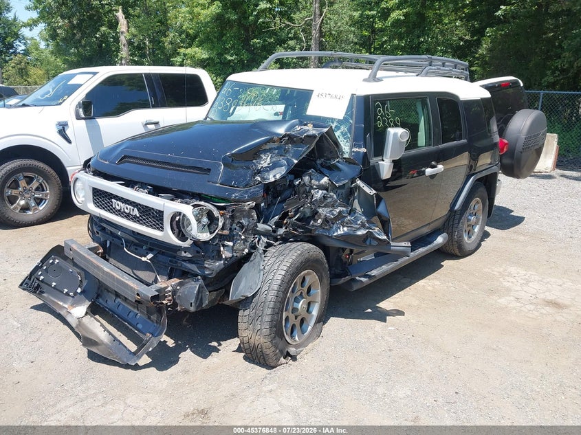 Vin: jtebu4bf8bk111713, lot: 45874834, toyota fj cruiser 20112