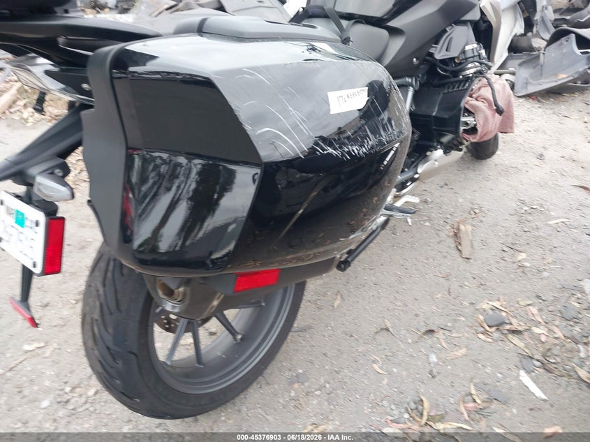 2023 BMW R 1250 R VIN: WB10M7307P6G94928 Lot: 45376903