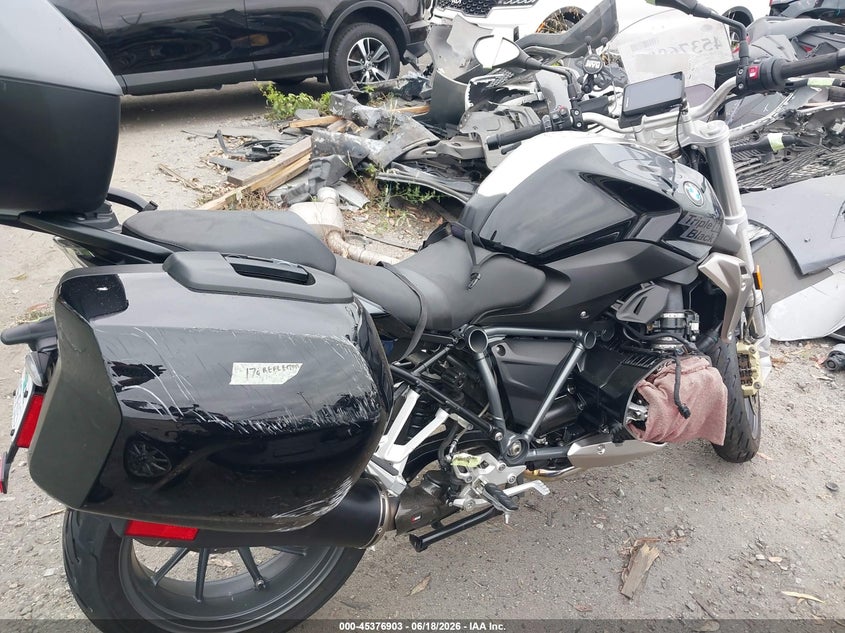 2023 BMW R 1250 R VIN: WB10M7307P6G94928 Lot: 45376903