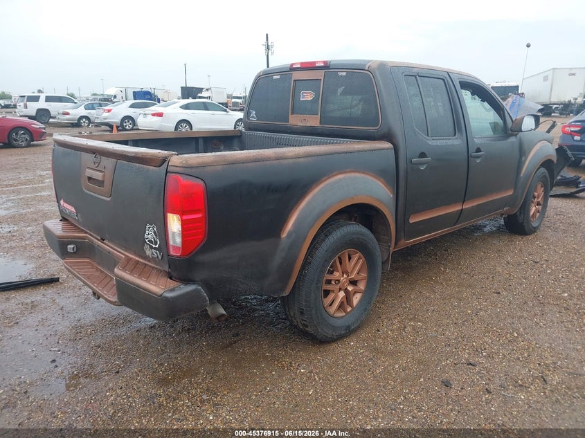 2017 NISSAN FRONTIER auction photo 4