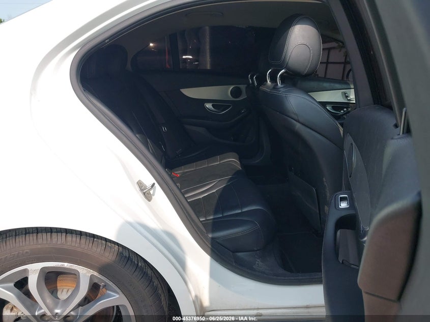 2017 MERCEDES-BENZ C 300 auction photo 8