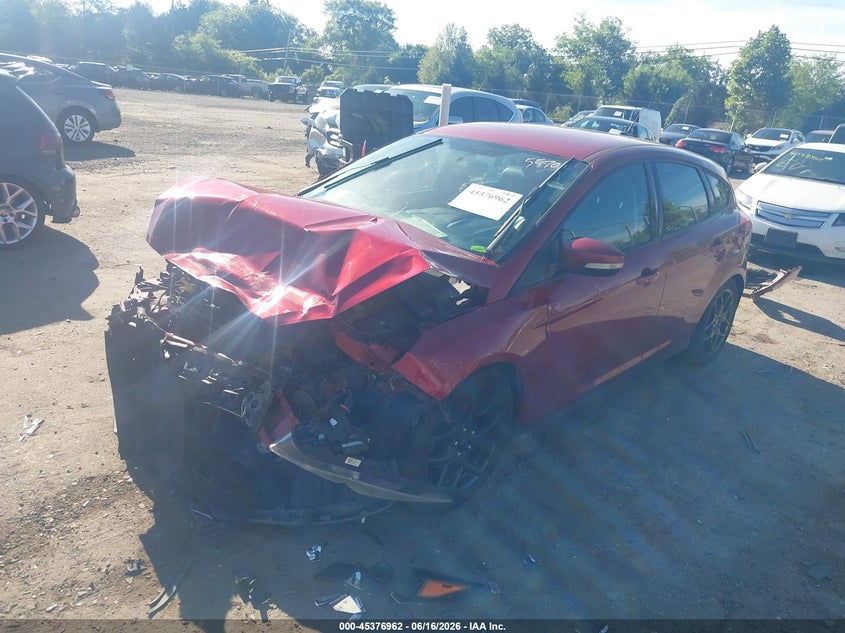 Vin: 1fadp3k23gl315953, lot: 45874948, ford focus se 20162