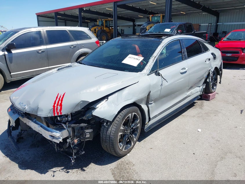 2023 KIA K5 auction photo 6