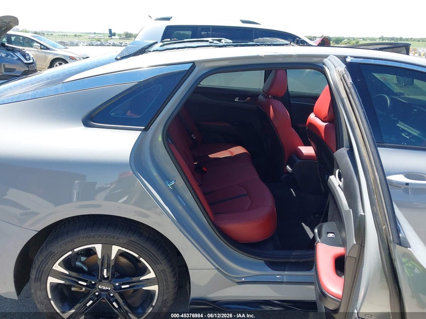 2023 KIA K5 auction photo 8