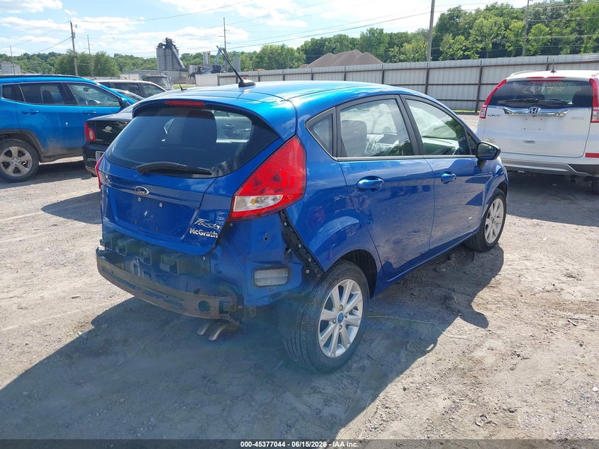 2011 FORD FIESTA — zdjęcie 4