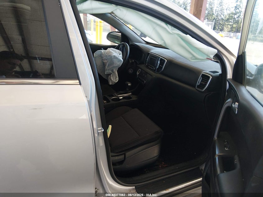 2019 KIA SPORTAGE auction photo 5