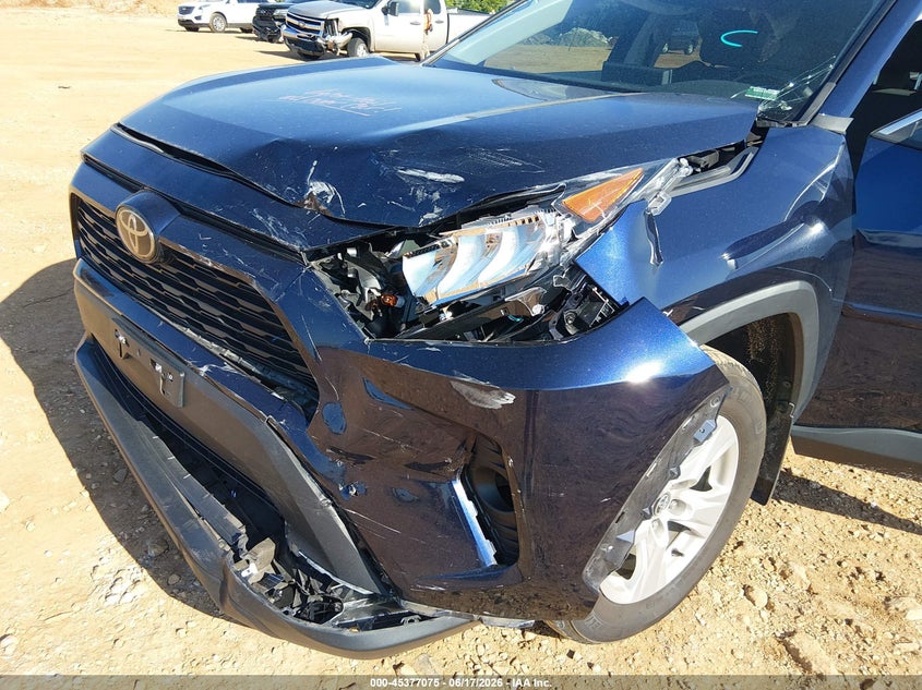 AtlanticExpress - Toyota RAV4