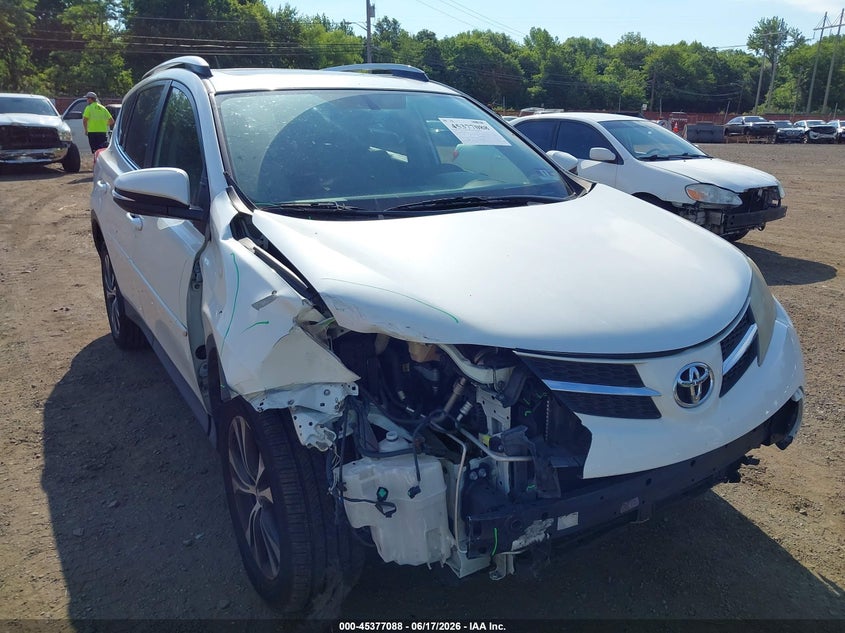 2015 TOYOTA RAV4 auction photo 6