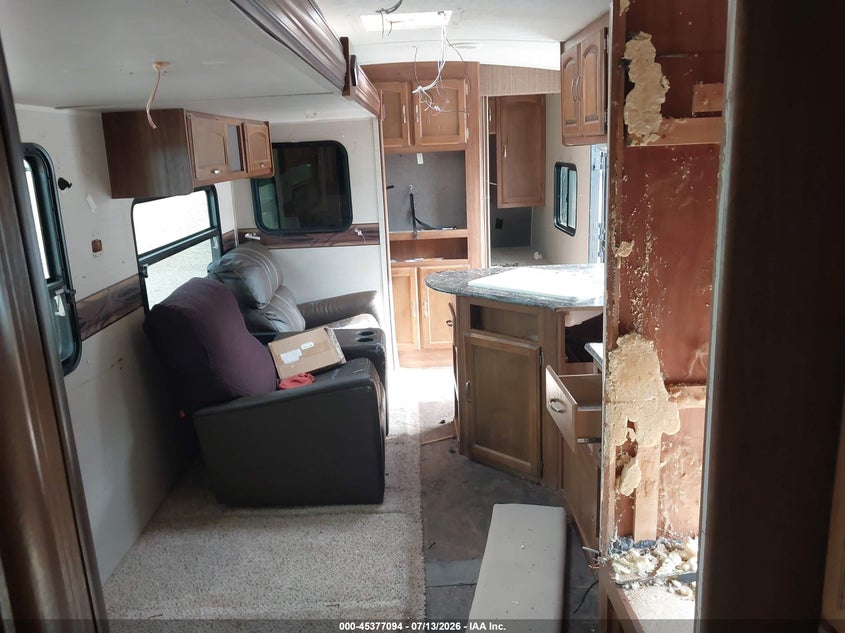 2015 KEYSTONE KEYSTONE auction photo 8