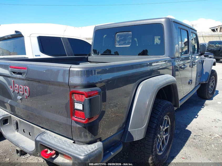 2026 JEEP GLADIATOR auction photo 4
