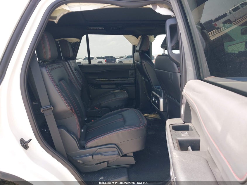 2024 FORD EXPEDITION auction photo 8