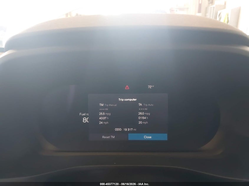 2024 Volvo Xc40 B5 Plus Dark Theme VIN: YV4L12UL9R2233173 Lot: 45377120