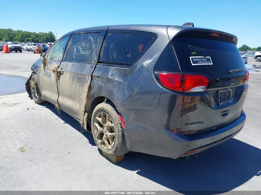 Vin: 2c4rc1fg5lr100422, lot: 45875132, chrysler pacifica touring 20203