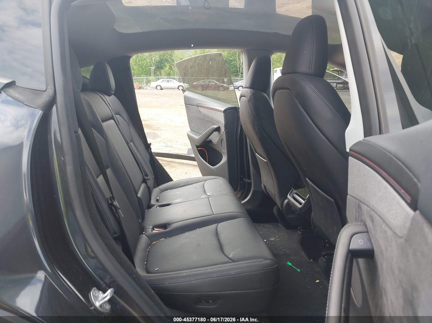2026 TESLA MODEL Y auction photo 8