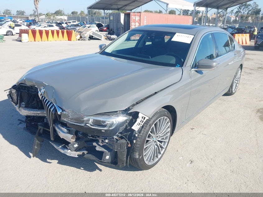 2020 BMW 740I auction photo 2