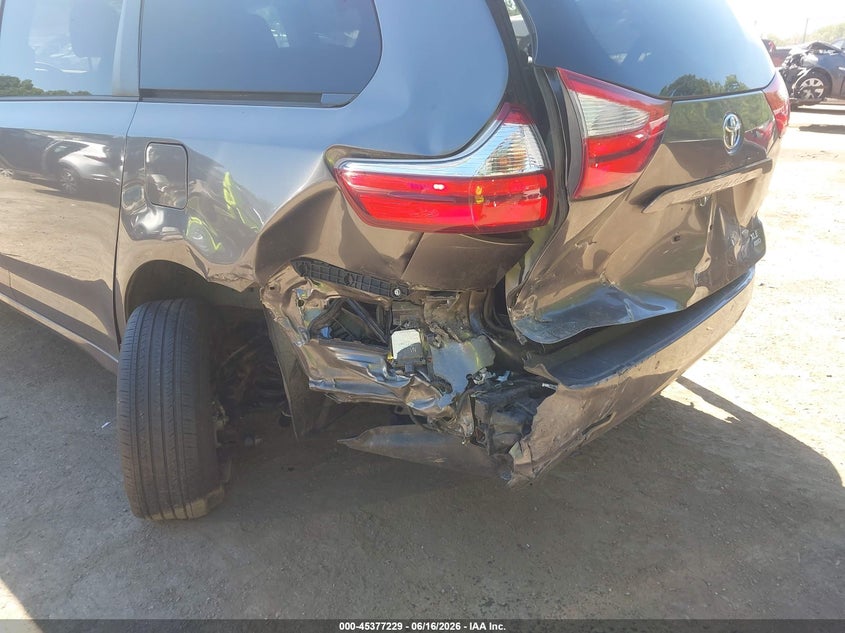 2018 TOYOTA SIENNA VAN 3.5L V-6 DI, DOHC, VVT, 296HP